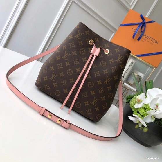 VUITTON LOUIS NÉONOÉ 0506